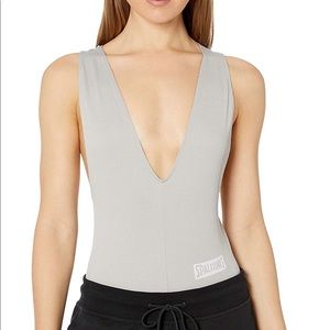 NWT Spalding Seamless Deep V-neck Bodysuit Grey L